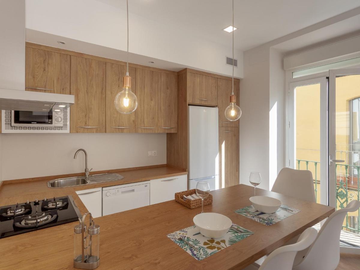 Rd Aparcamiento Incluido Triana Luminoso Comodo Apartamento 2Bd 2Bth Sevilla Eksteriør billede